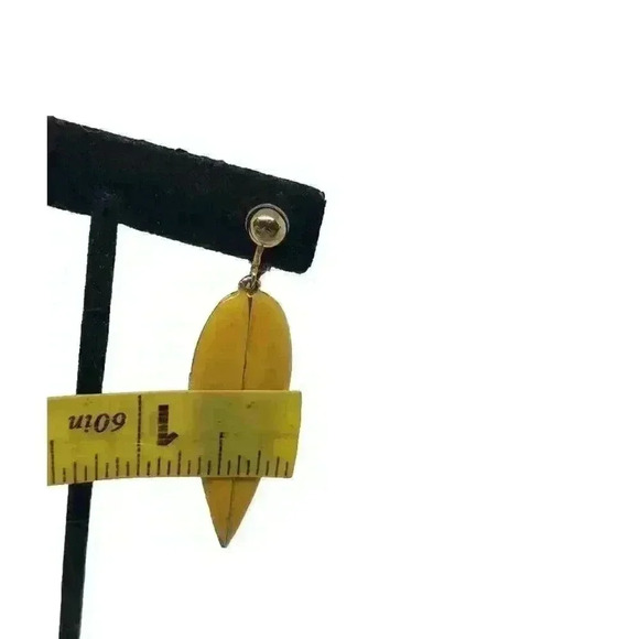 Vintage Earrings Long Yellow Enamel Leaf MCM Clip On Super Ling Drama - Picture 8 of 9